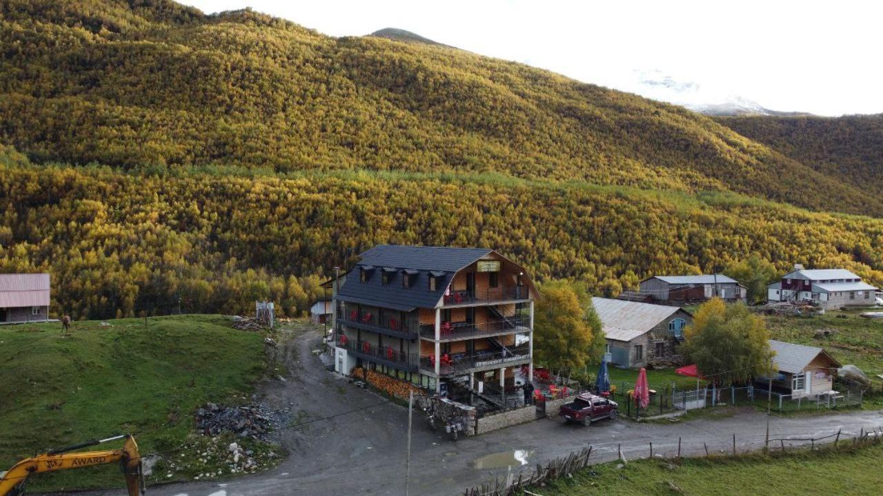 Ushguli Panorama Guest House Exteriör bild