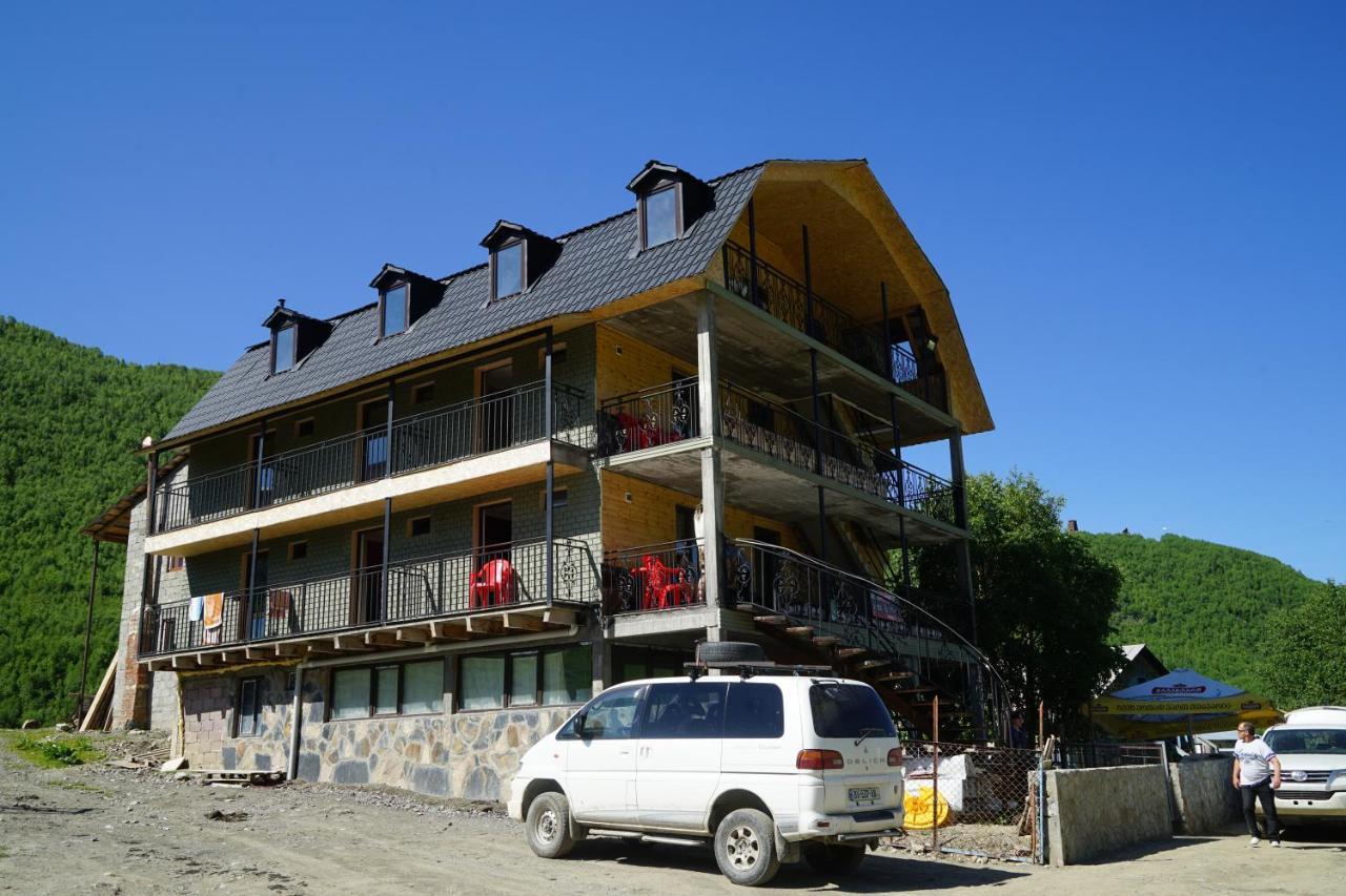 Ushguli Panorama Guest House Exteriör bild